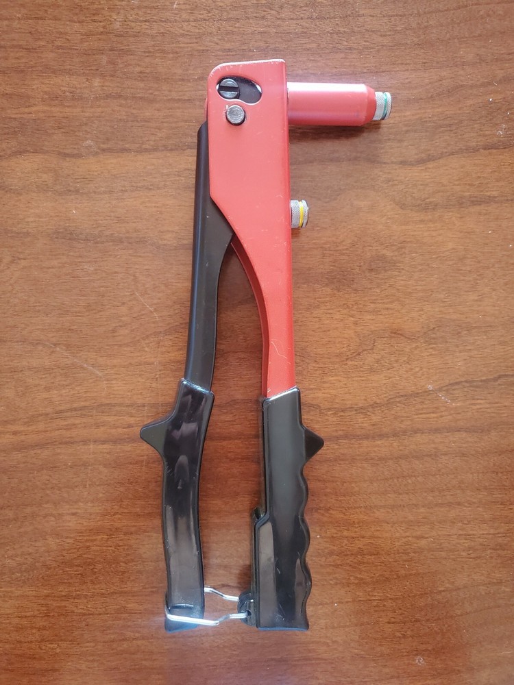 Arrow Fastener Economy Rivet Tool