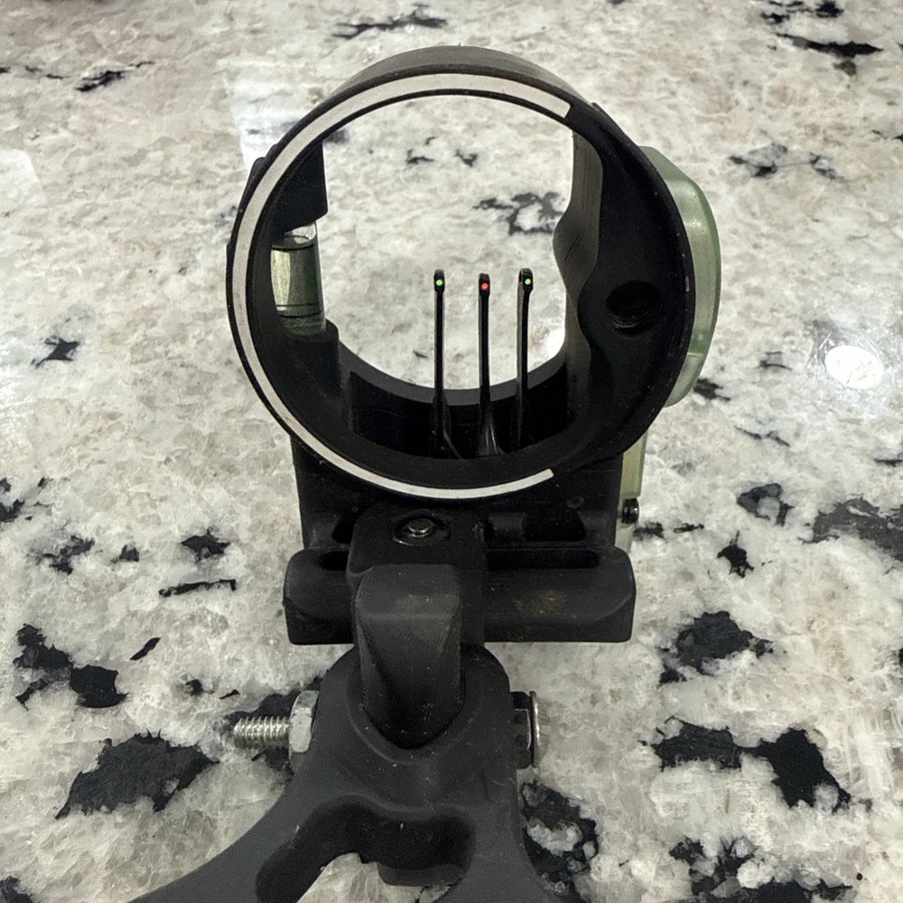 IQ Pro Hunter 3 Pin Slider