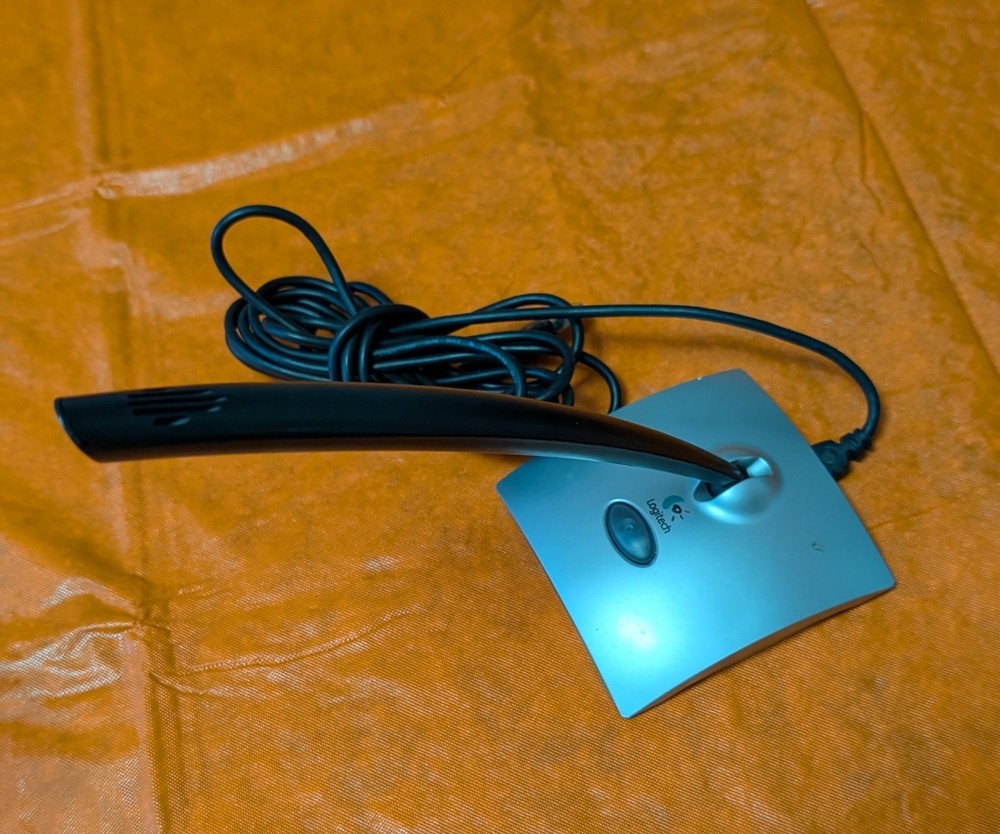 Logitech USB Desktop Microphone Plug and Play. Tested Works
