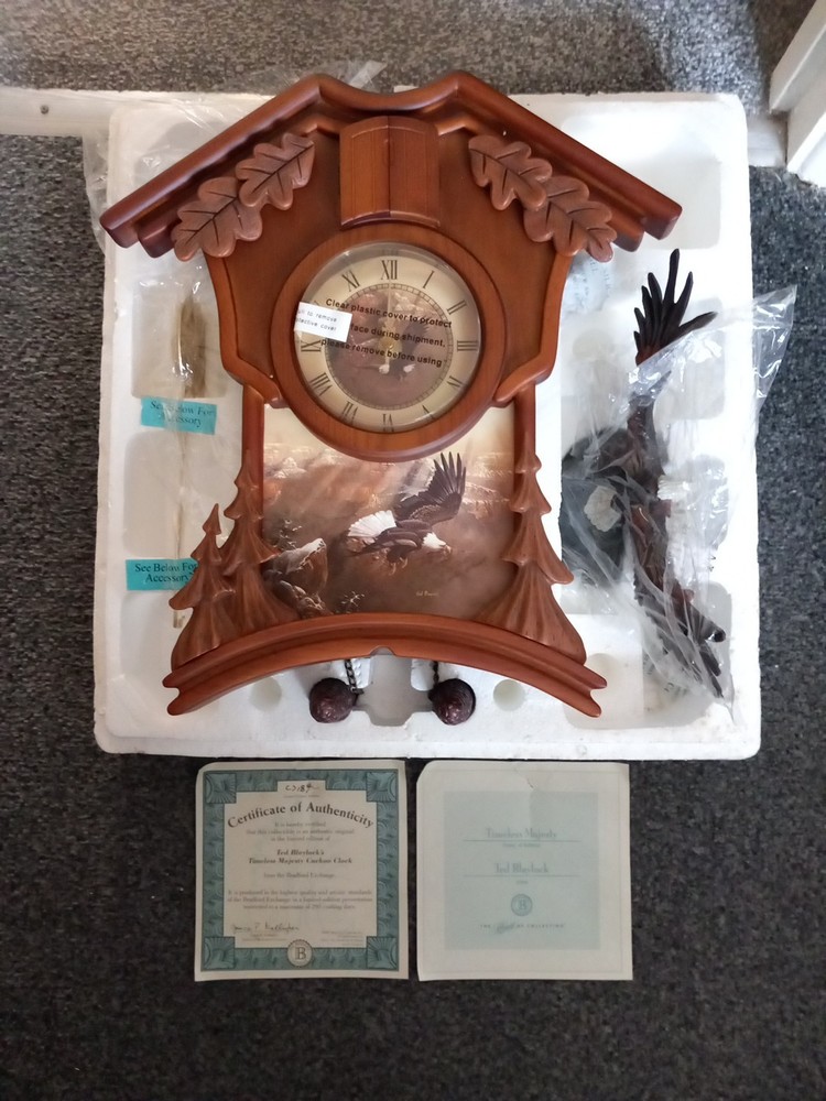 2007 Bradford Exchange - Ted Blaylock's Timeless Majesty Cuckoo Clock