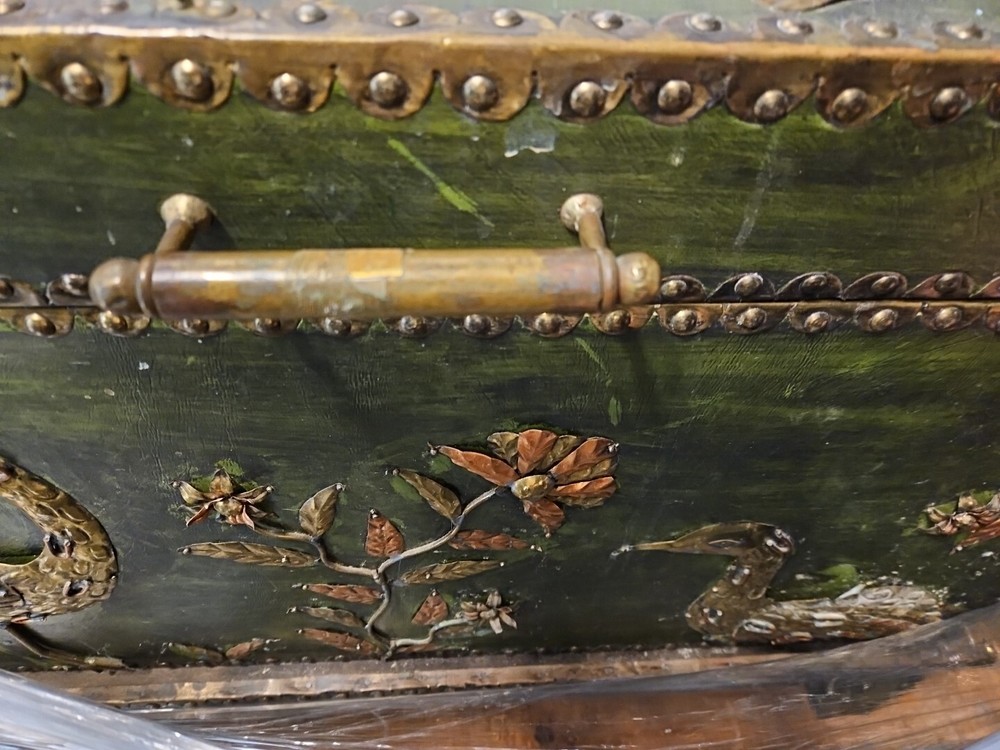 Vintage Chinese Chest