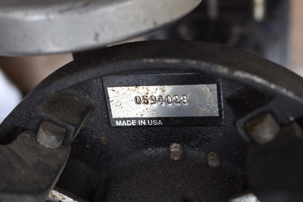 Renishaw tripod base