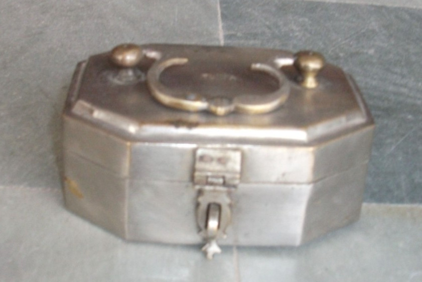 Vintage Brass Handcrafted Solid 4 Compartment Betel Nut Box