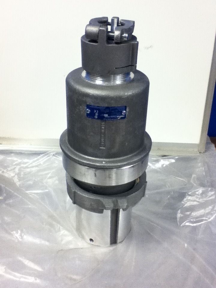 Cooper AP20467 Receptacle