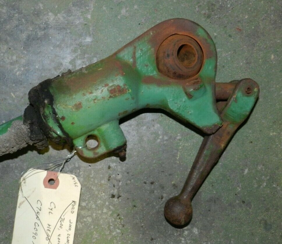 John Deere 830 (3 cyl) 3 Point Leveling Link Assembly