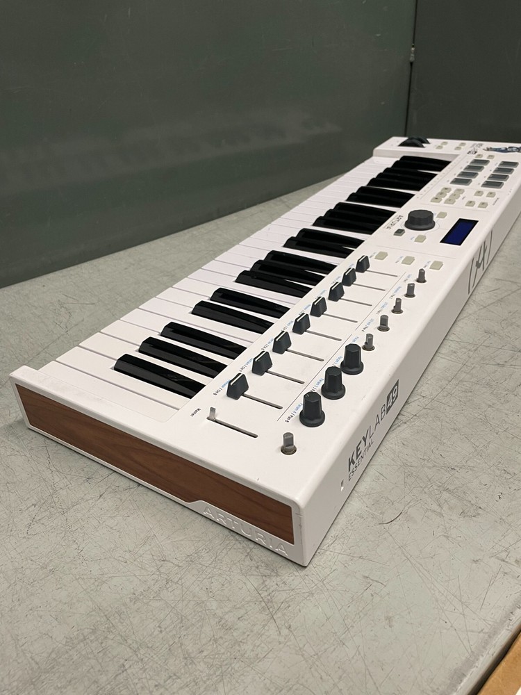 Arturia KeyLab 49 Essential 49 Key MIDI Controller Keyboard - Used