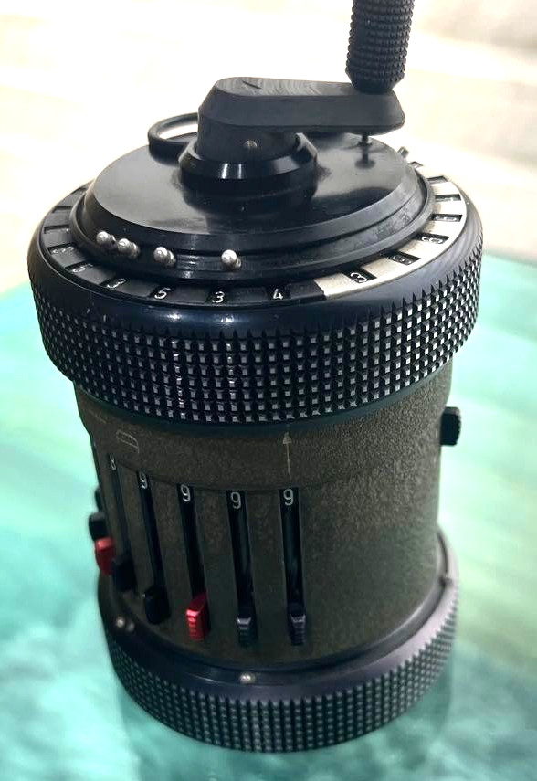 Curta TypeⅡ Mechanical calculator【From Japan】