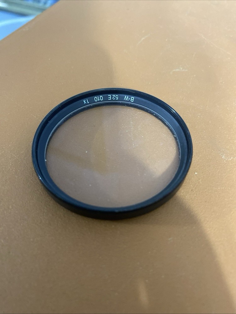 B+W UV Filter 52Mm Filter 52E 010 1X Filter Thread