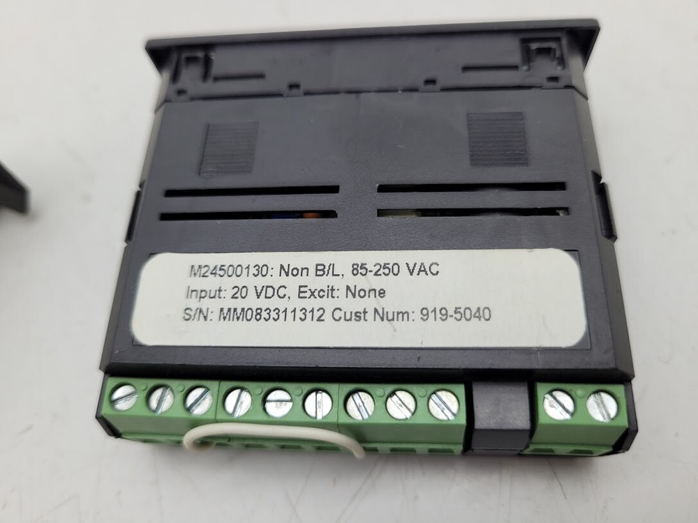 Simpson M24500130 4-1/2 LCD 24VDC Powered Digital AC Voltage Panel Meter