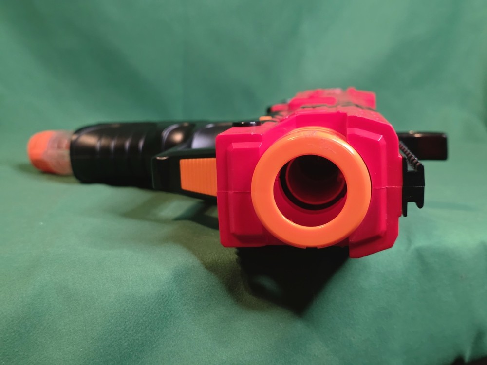 NERF Rival Apollo XV-700 Blaster - Red With Magazine