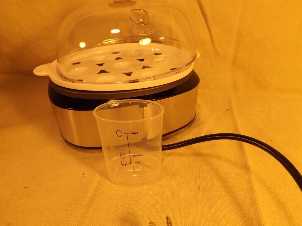 Elite Gourmet Easy Egg Cooker MAXI-MATIC