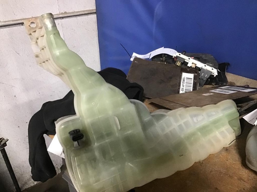 For 2015 PETERBILT 579 RADIATOR OVERFLOW TANK ,  GA