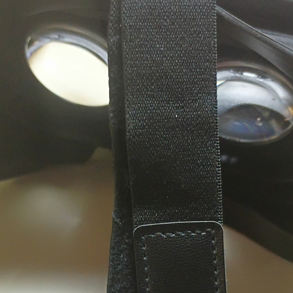 Black Smartphone VR Headset Unbranded Model with Capacitive Button