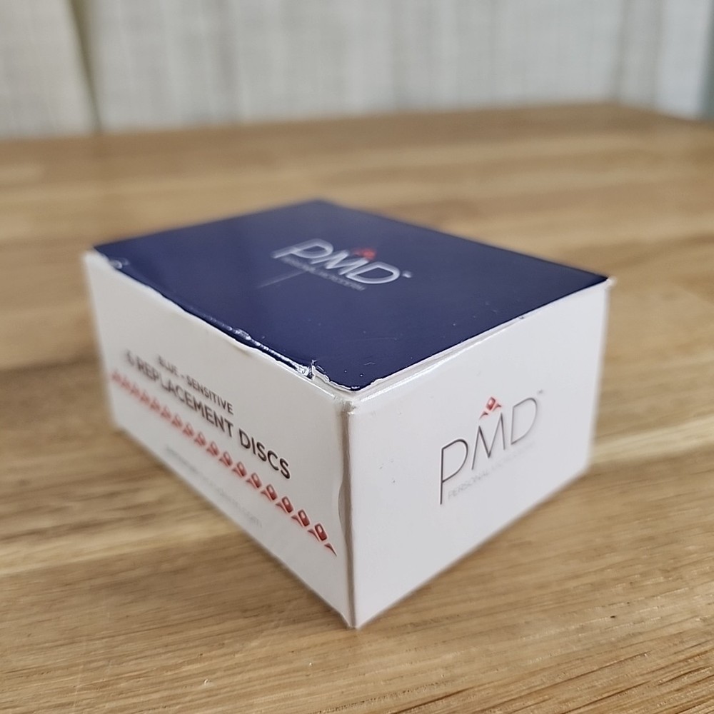 PMD Personal Microderm Blue Sensitive Replacement Discs 2 Lg/4 Sm NEW OPEN BOX