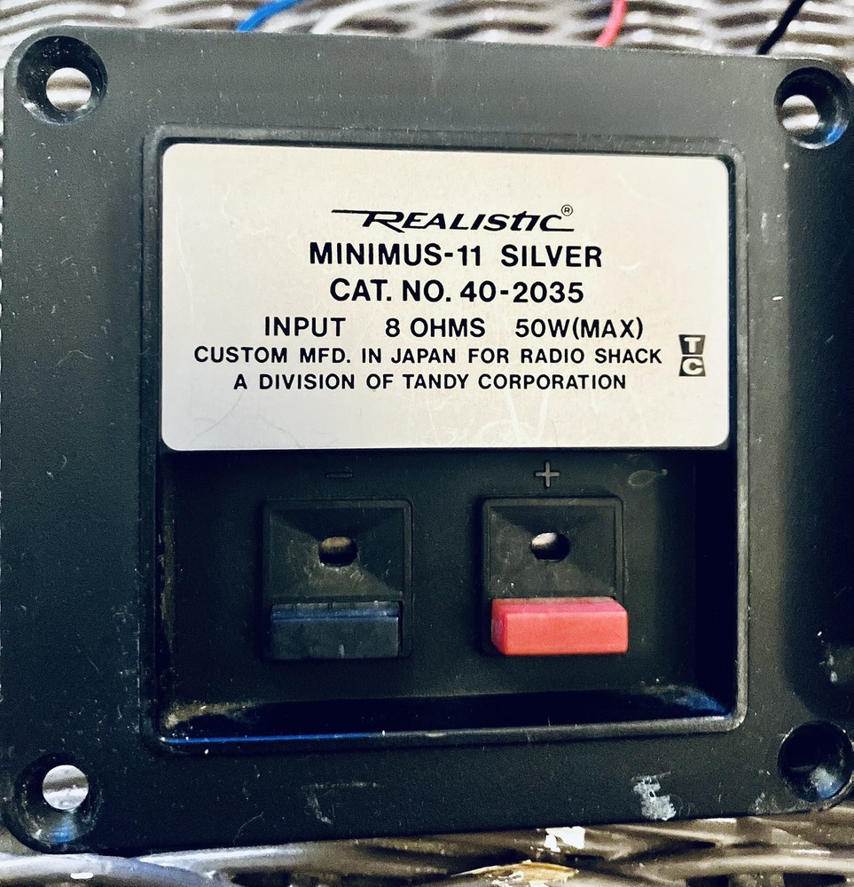 Realistic Minimus 11 Crossover And Speaker Connection