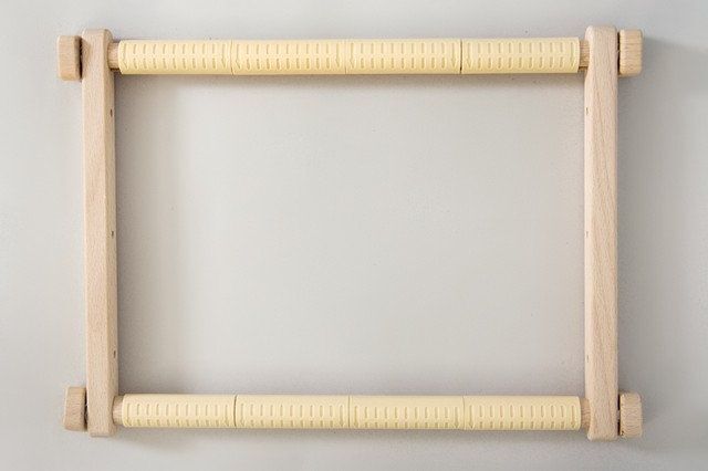 Adjustable Cross Stitch Frame Needlework Tapestry Wooden Scroll Frame Embroidery