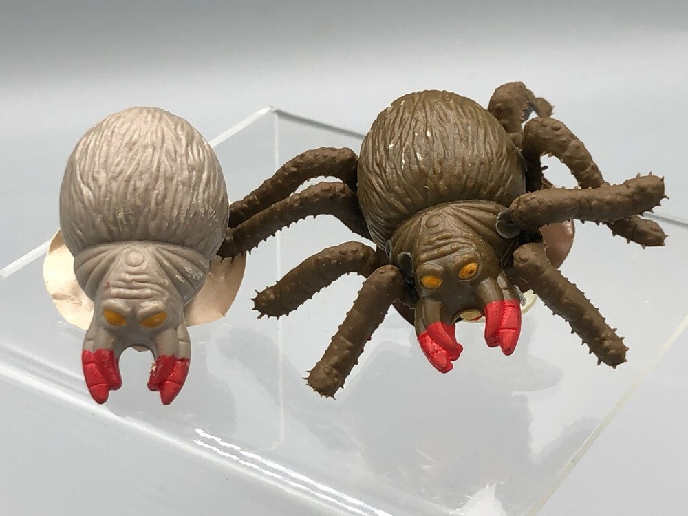 1990 Unopened Full TOPPS Co SPIDER Insect BUG Vintage CANDY CONTAINER