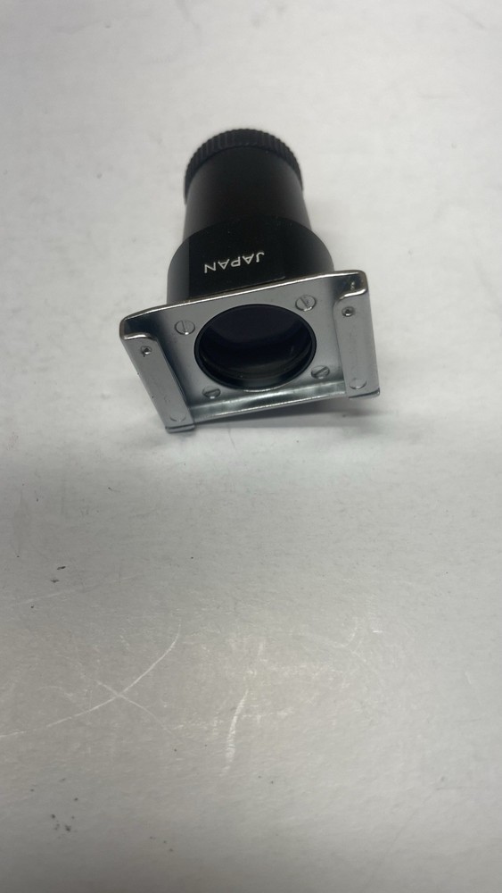 Mint Minolta Eyepiece Magnifier-V with case