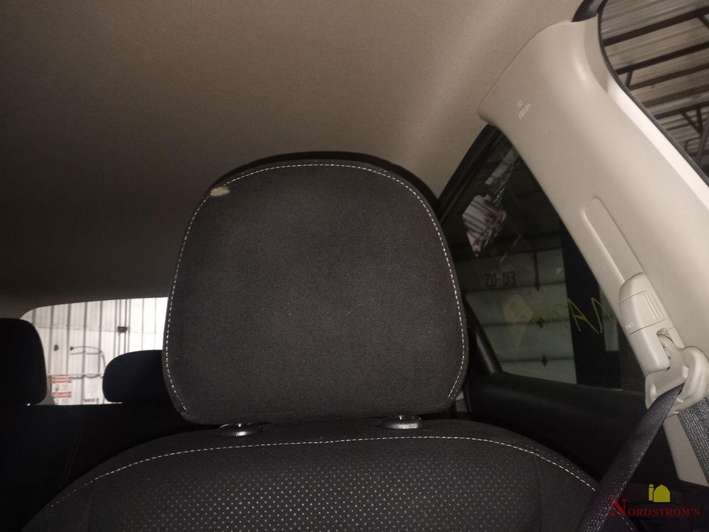 2017 Nissan Murano Driver Front Headrest Only Black Cloth