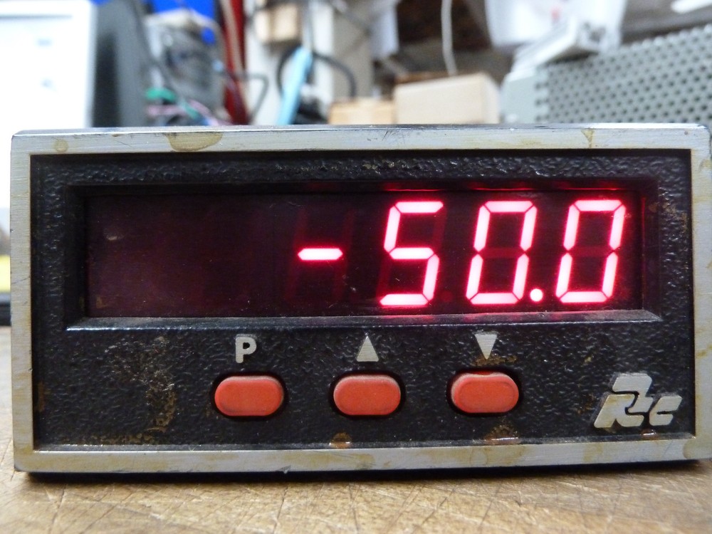 Red lion controls IMP20000 process meter [D-6.5]