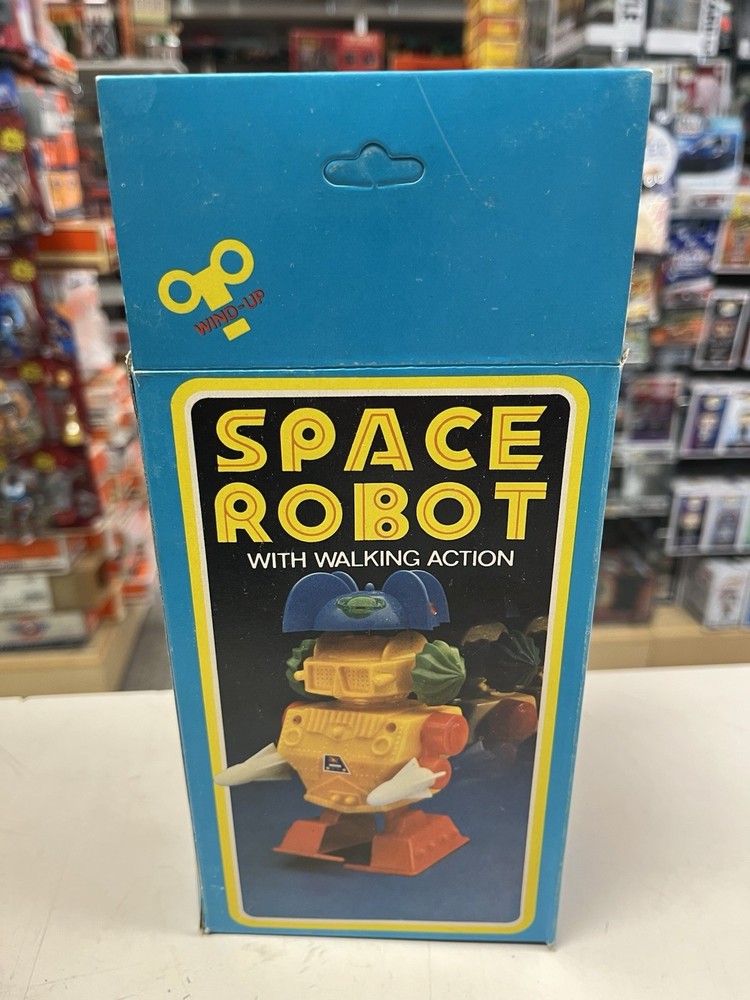 * VINTAGE WIND-UP SPACE ROBOT WITH BOX ANY WALKING ACTION PLASTIC *ST
