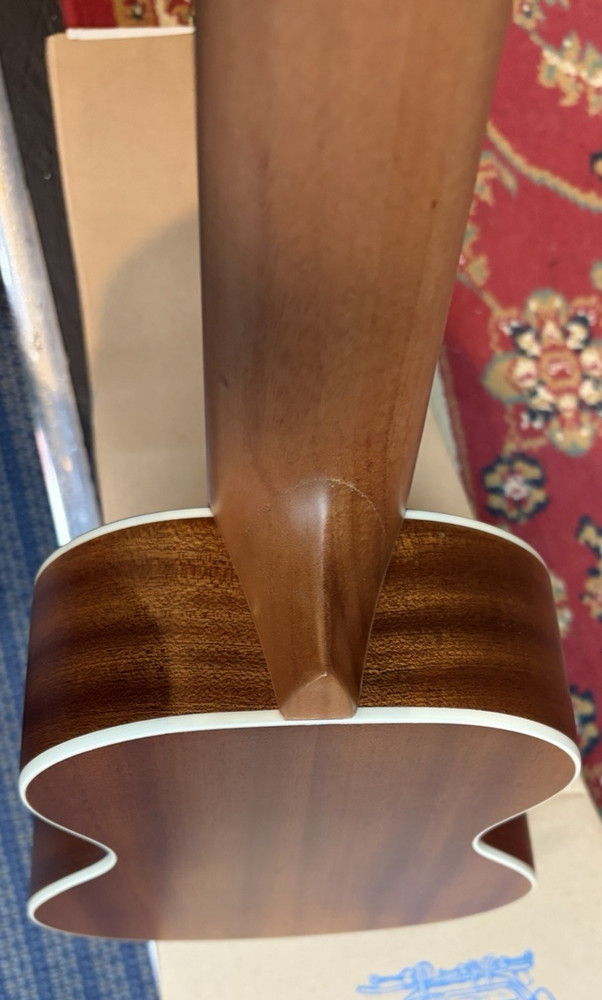 Kala KA-GL 6-String Guitarlele