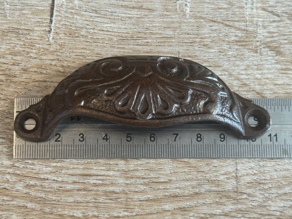 X2 ANTIQUE ORNATE METAL CUP HANDLES PULL HANDLES