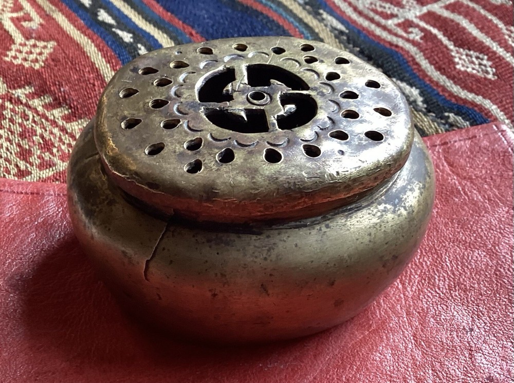 Vintage Chinese Bronze Or Brass Incense Burner