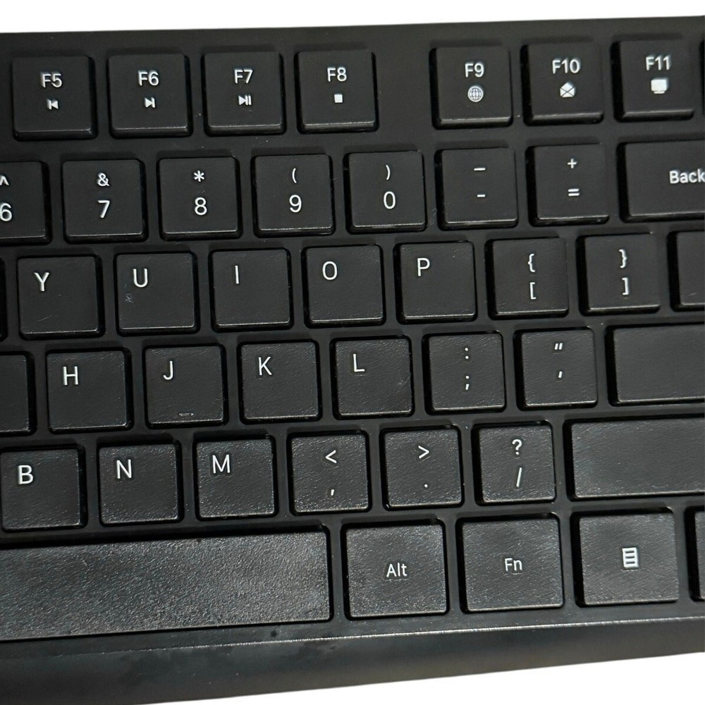 Wireless Keyboard and Mouse Set USB Connection Battery Powered