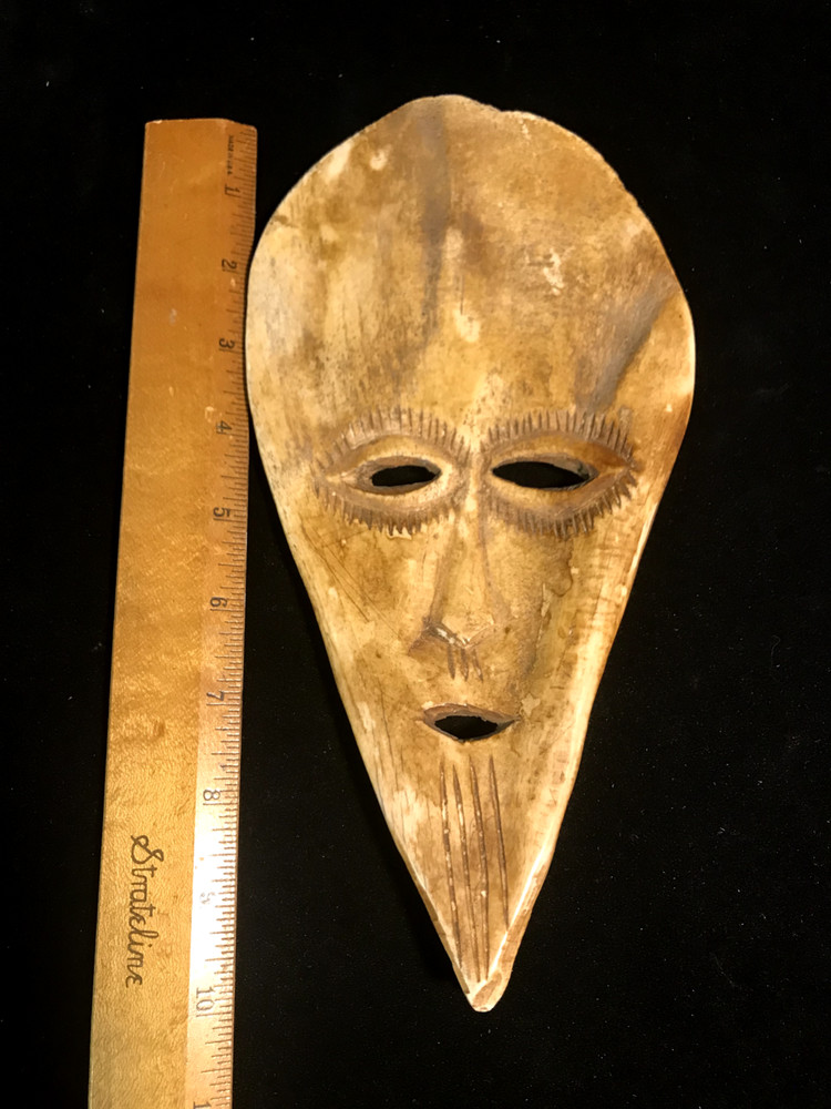 Carved Mask 10 x 5