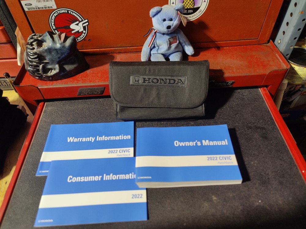 2022 Honda Civic Owners Manual Complete With Case