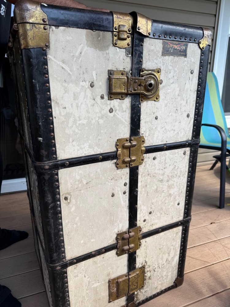Hartmann wardrobe Trunk