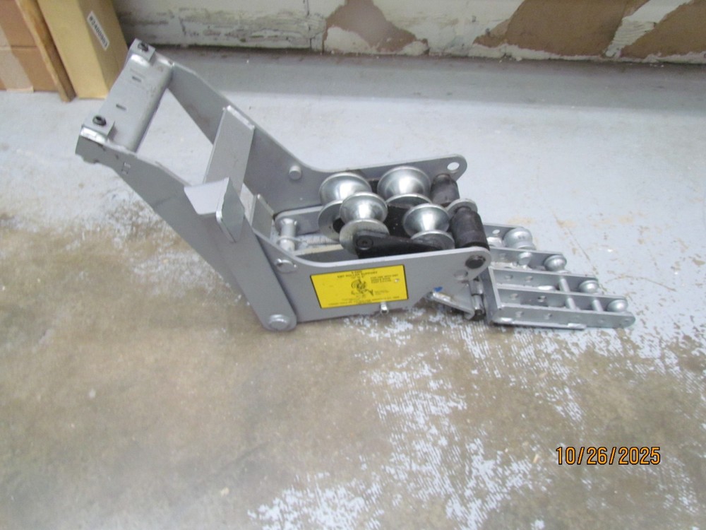 Current Tools 2-4200 EMT Roller Support 1/2" - 2"