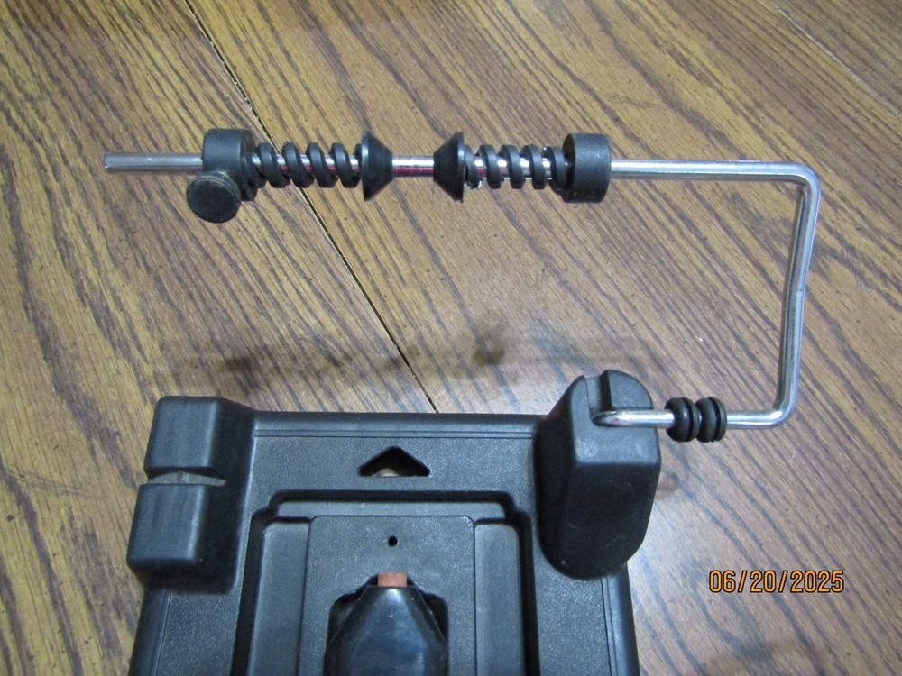 PREOWNED BERKLEY PORTABLE LINE SPOOLING STATION