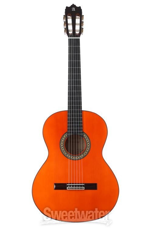 Alhambra 4F Conservatory Nylon-string Classical Guitar - Natural