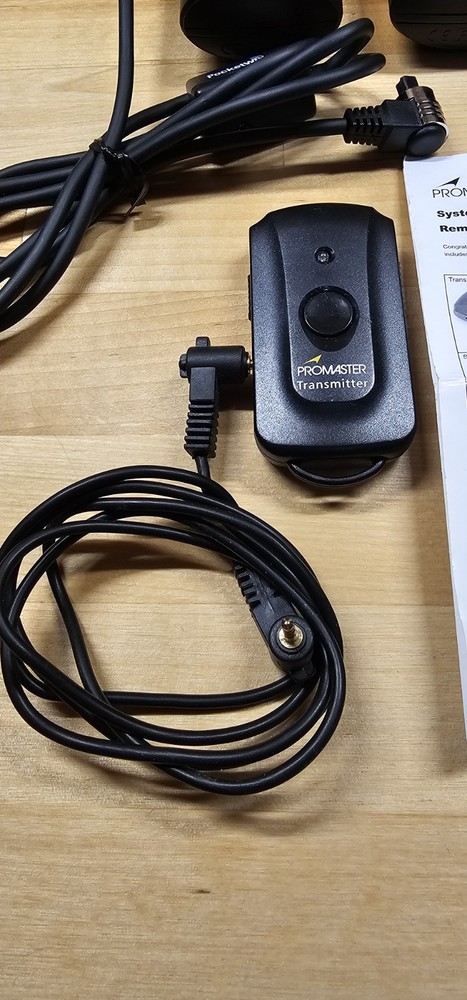 Miscellaneous Camera Accessories. (173)