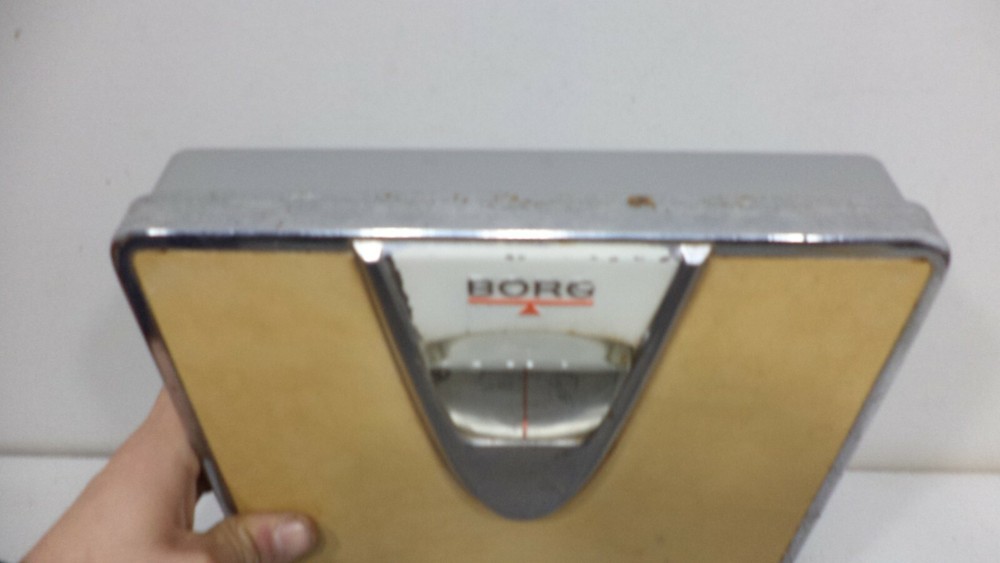 Vintage Mid Century Modern Atomic Era Borg Bathroom Scale