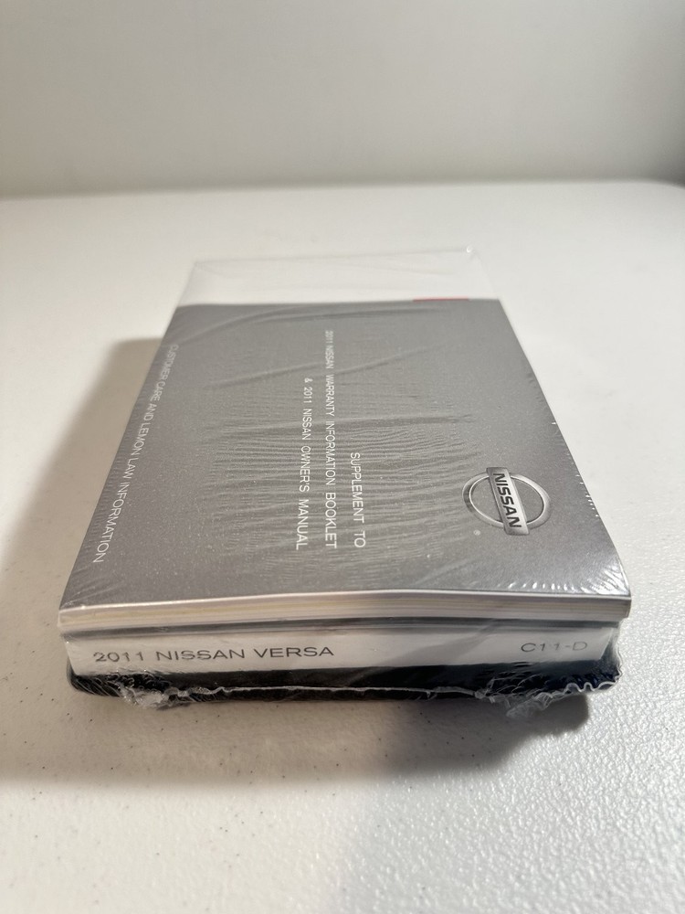 2011 Nissan Versa Owners Manual Sealed
