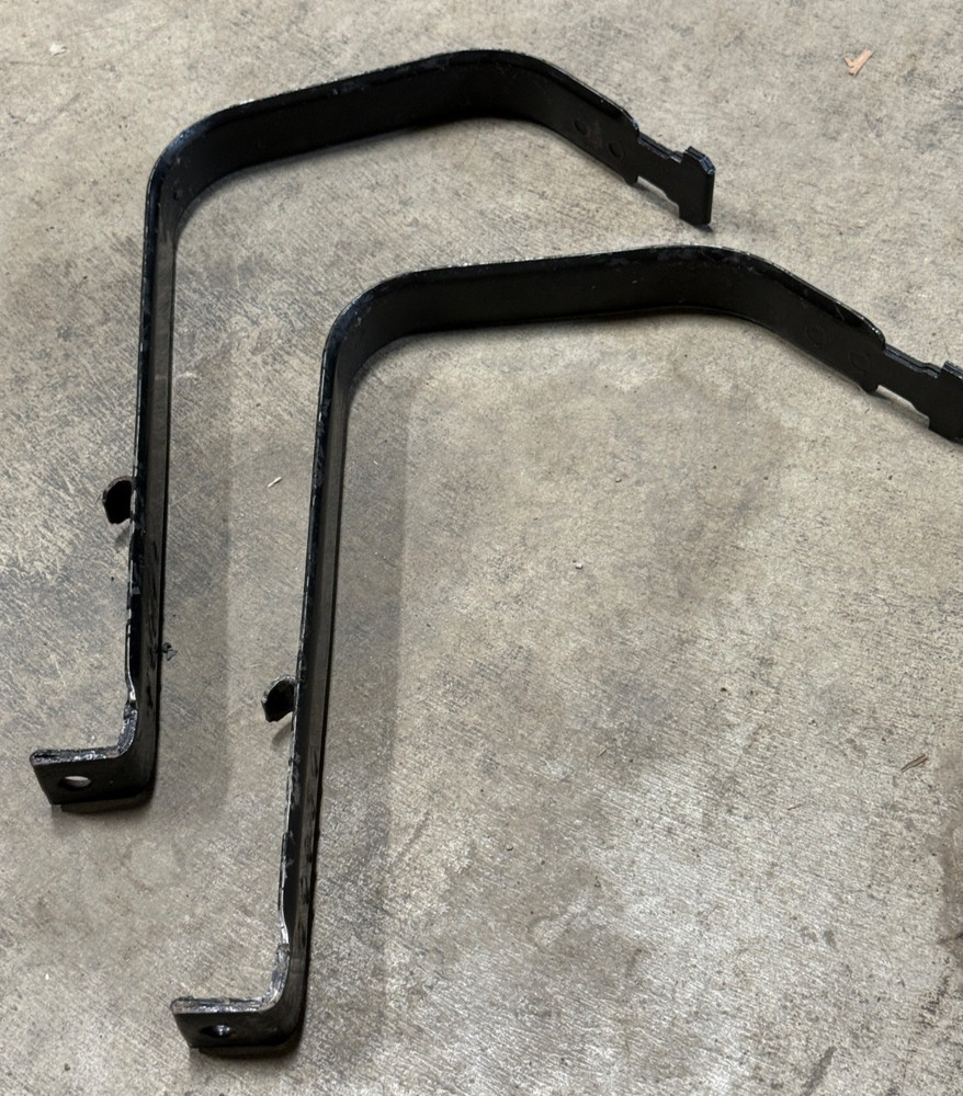 DEF Tank Straps 22809342