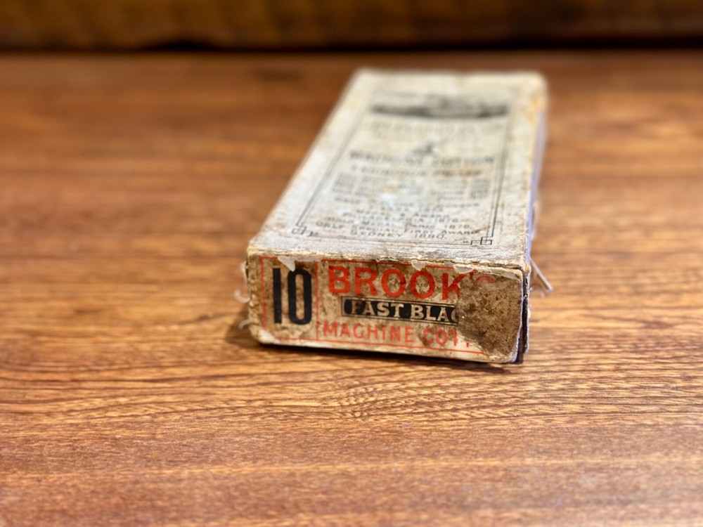 Antique Brooks Meltham Mills Machine Cotton Thread Box