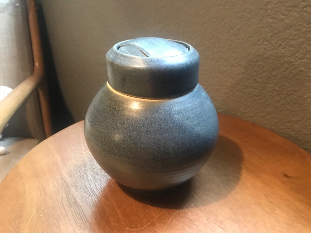 Studio Art Pottery Stoneware Ginseng Jar With Lid Signed