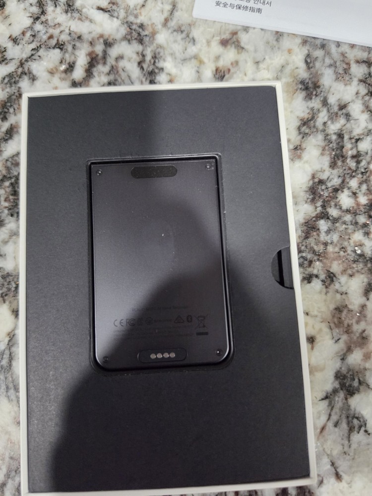 PLAUD NOTE - ChatGPT Empowered AI Voice Recorder - Model NB-100