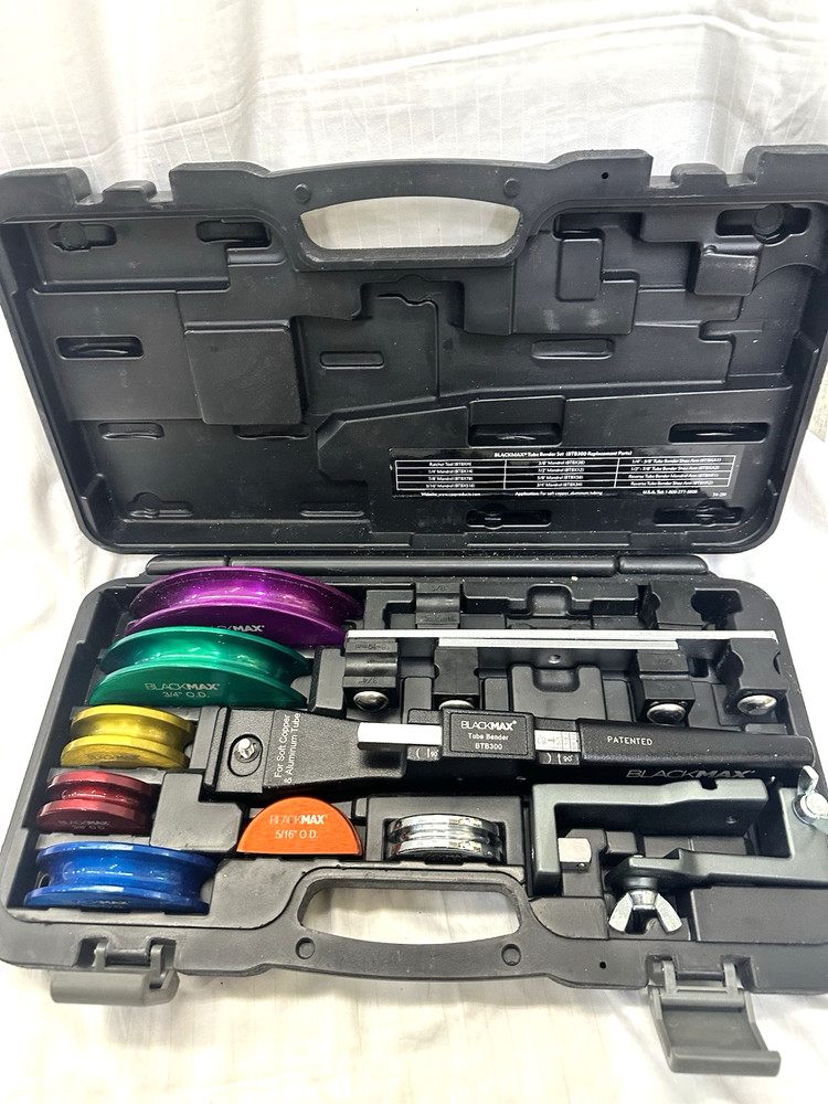 Blackmax Tube Bender Set BTB300 in Hard Case