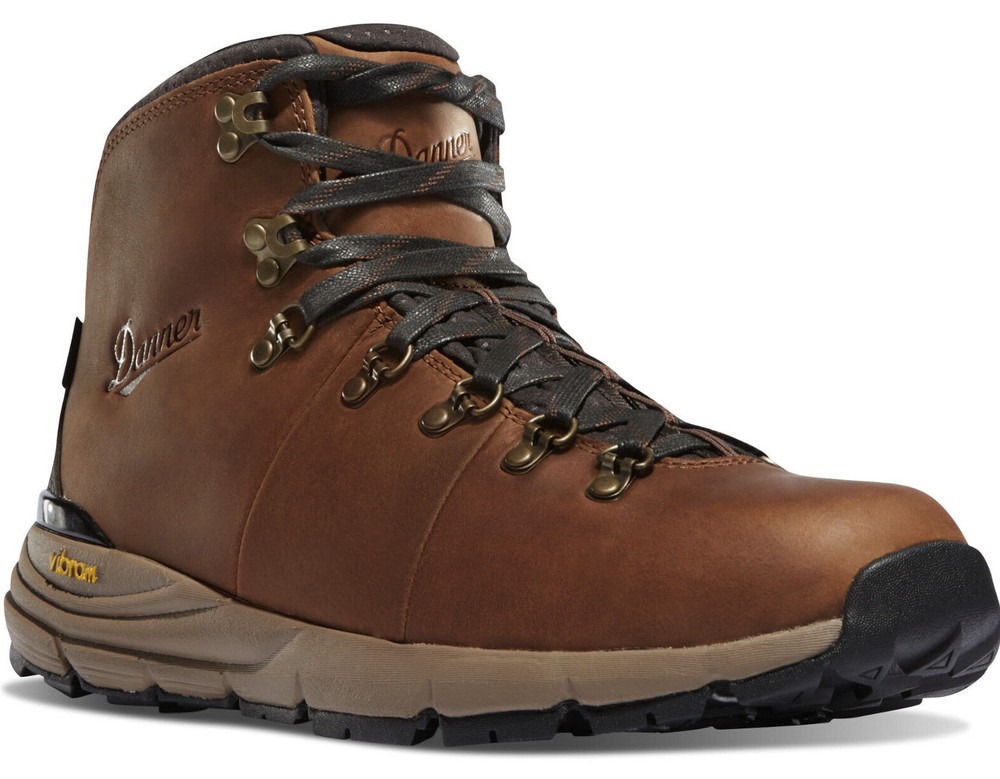 Danner Men's Mountain 600 Waterproof Leather Hiking Boot Wide Width (2E Width)