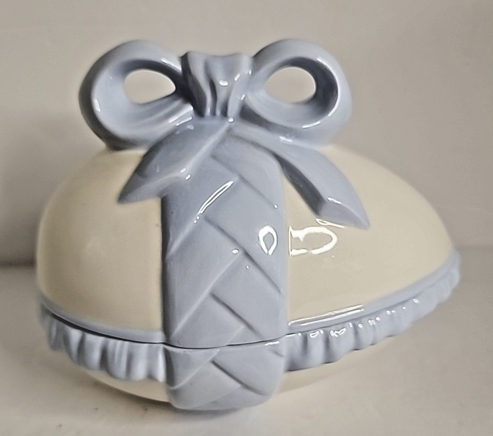 Vintage Easter Egg Candy Dish with Lid Blue Bow Ceramic Trinket Dish 1985