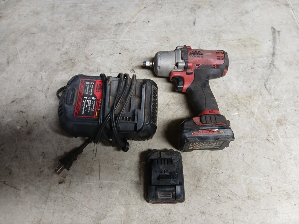 Mac Tools BWP038 3/8" Impact Wrench Works Great 12v