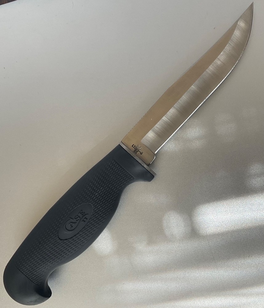 Case Knife Fixed Blade Lightweight Hunter with Sheath 00592