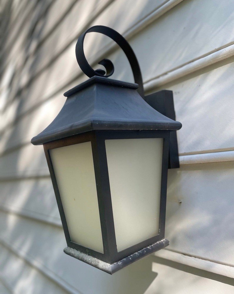 Outdoor Lantern Pair