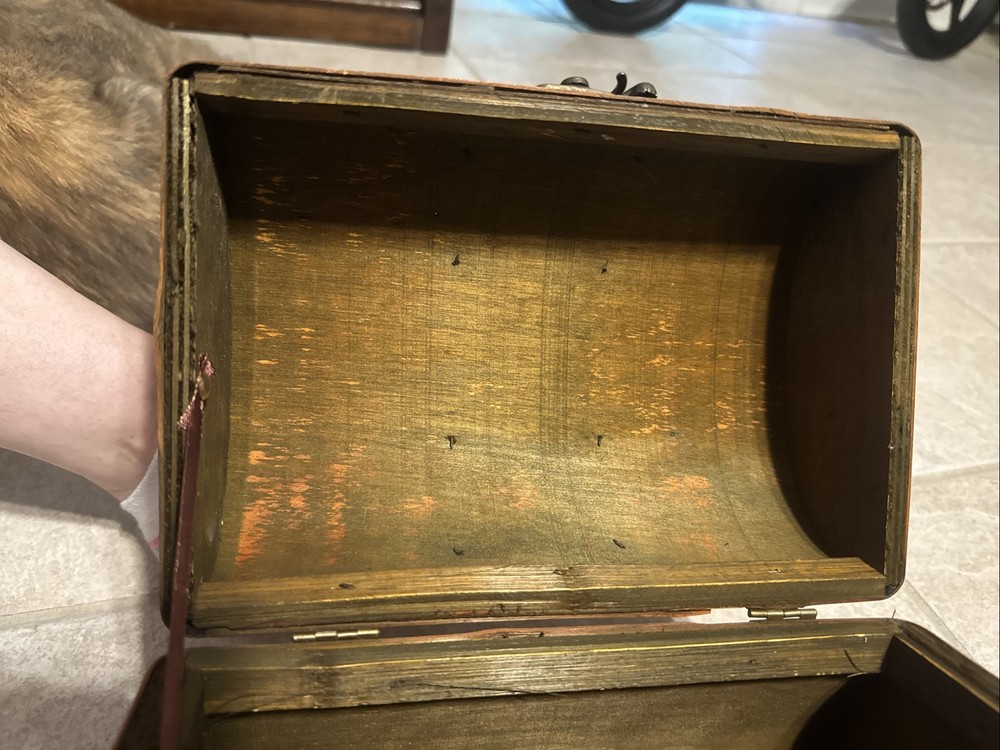 Antique Wicker Chest With Lock Closure Trinket Box