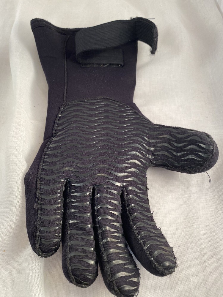 Bare Scuba Diving Gloves 6mm size Large